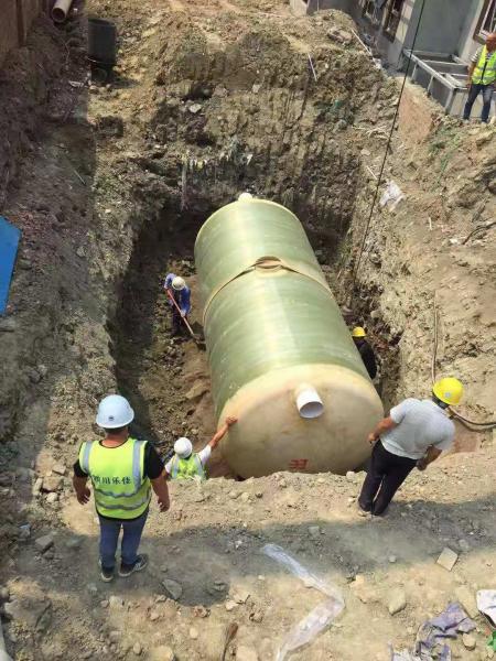 台湾巴中玻璃钢化粪池安装